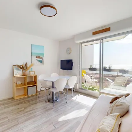 Apartment Le Bateau Ivre 50 M De La *