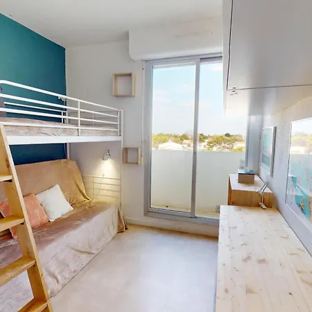 Le Bateau Ivre 50 M De La